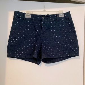 COLUMBIA Navy Polka Dot Shorts. 4” inseam. Size 10